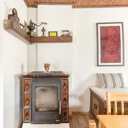 Vandrerhjem Mama Minka *