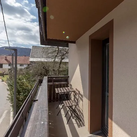 ホステル Mama Minka ボーヒニ