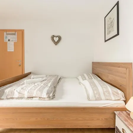 אכסניה Mama Minka *