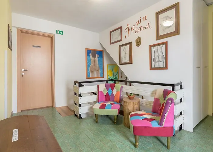 Mama Minka بوينج